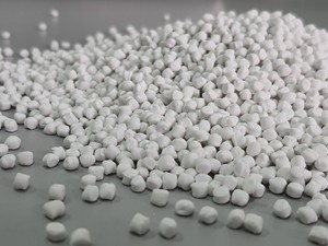CPI Vietnam PE Filler Masterbatch, Carbonate de Calcium de Haute Qualité (Contenu 50%-85%), Excellente Dispersion pour Plastiques - Product Image 3