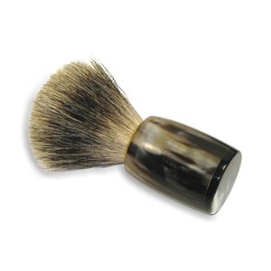 Brocha de Afeitar de Lujo Hecha a Mano con Cerdas Suaves para una Aplicación de Espuma Perfecta, Mango de Cuerno Natural, Ecológica y Duradera - Product Image 4
