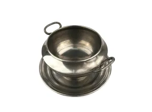 Cacerola de Acero Resistente a la Oxidación con Tapa |   Diseño Higiénico y Fácil de Limpiar para Aplicaciones Diarias en la Cocina - Product Image 2