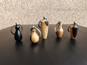 Distressed Look Wooden <b>Key</b> Chains Aged Style Wooden <b>Key</b> Chains Solid Finish Wooden <b>Key</b> Chains <b>Custom</b> Factory Wholesale Item Wood - Product Image 2