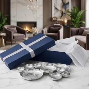 Présentoir de table pour collection de produits de luxe, vaisselle haut de gamme, accessoires de décoration design pour la maison, restaurants et hôtels - Product Image 6