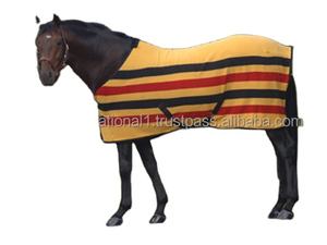 เสื้อผ้าม้าขนแกะเนื้อนิ่มนุ่มมีสไตล์พรมพิมพ์ลายม้า - Product Image 3