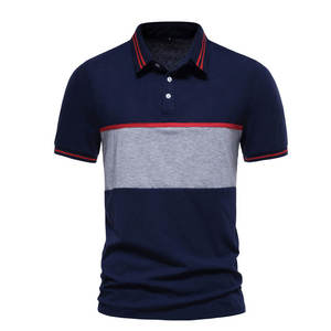 Polo Azul Marino para Hombre con Bloques de Color Gris y Rayas en el Pecho, Manga Corta, Corte Ajustado, Mezcla de Algodón, Moda Verano - Product Image 1