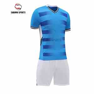 Uniformes de Fútbol para Equipos Deportivos, Conjuntos de Fútbol de Secado Rápido, Uniformes de Fútbol Baratos Hechos en Pakistán para Hombre, Transpirables y de Secado Rápido - Product Image 2