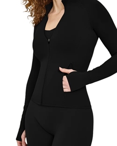 Chaqueta de yoga ligera y transpirable de secado rápido para mujer, con cremallera completa, top corto, orificios para los pulgares, cuello alto, ajuste ceñido, para correr, gimnasio y entrenamiento. - Product Image 5