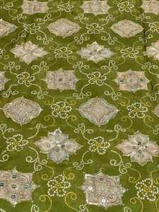 Tissu imprimé uni, imprimé numérique, brodé, à sequins, en maille, en dentelle, en organza pour Abaya, Kaftan, Robe, Canapé - Vente en gros et Exportation - Product Image 6