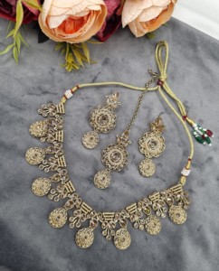 Round And Pear Cut Gemstone Necklace <b>Set</b> With Earrings And Mangtika Designer Fashion <b>Jewellery</b> Traditional Ethnic Wear Wholesale - Product Image 4