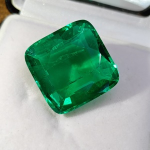 Gema sintética suelta de esmeralda verde india, cultivada hidrotermalmente en laboratorio, con corte tipo cojín y tratada térmicamente, para la fabricación de joyería fina. - Product Image 2