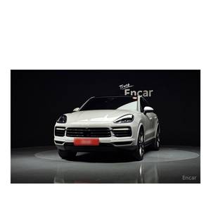 Porsche Cayenne 3.0 Coupé 2024, 51 866 km, Volant à Gauche, Boîte Automatique, Sièges en Cuir avec Caméra Arrière - Product Image 3