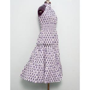 Robe longue ample et décontractée en coton 100% à col en V sans manches pour femme, motif floral, écologique, lavable, respirante, idéale pour l'été - Product Image 4