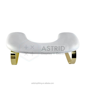 Nail Art Hand Stand Holder Nail Hand Rest Pillow Cojín en forma de U Manicure Soft PU Leather Modern - Product Image 6