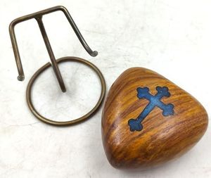 Elegant Wooden Heart Shape <b>Keepsake</b> Cremation Urn <b>Memorial</b> Ash Holder Featuring Decorative Secure Lid And Smooth Finish - Product Image 2