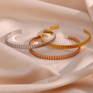 Designer <b>Metal</b> Bangle Bracelet for Women with Intricate <b>Engraving</b> and Elegant Fashion Jewelry Appearance <b>Metal</b> Crafts - Product Image 1