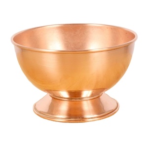 Bol de service alimentaire en aluminium doré rose, fait main et durable, pour la décoration de table à la maison, idéal pour les dattes, le chocolat et les fruits secs - Product Image 1