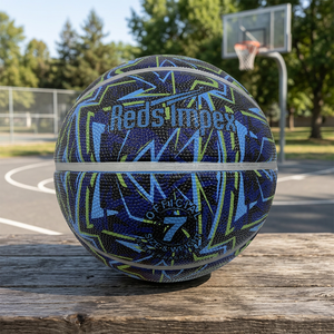 Ballon de basketball en caoutchouc premium - Chambre à air en latex, surface antidérapante pour jeu en extérieur/intérieur, rebond élevé, options de logo/couleur personnalisées - Product Image 1