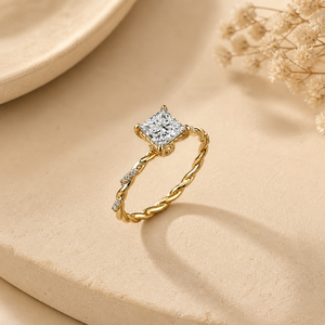 Anillo de compromiso de oro rosa con pavé retorcido y diamantes de moissanita de corte pera y ovalado de 1 quilate |   Anillo de novia único con doble piedra - Product Image 1