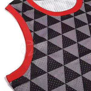 Maillots de basket-ball personnalisés en gros, à séchage rapide et respirants, uniformes d'équipe en polyester - Product Image 4