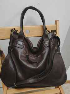 Bolso Tote de Cuero Genuino Marrón para Mujer, Impermeable, con Correa de Hombro Extraíble, Cierre de Cremallera, Gran Capacidad, para Uso Diario y Cumpleaños - Product Image 2