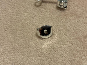 Élégantes boucles d'oreilles clous en diamant de laboratoire taille émeraude 1 carat, or massif 14K plaqué rhodium, style minimaliste, cadeau idéal pour fête ou anniversaire, pour femme - Product Image 5