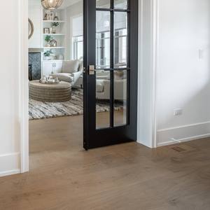 Parquet en chêne européen d'ingénierie, 2 couches, chêne blanc, système T&G, CARB P2, JAS Vietnam - Product Image 3