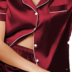 Ensemble de pyjama en satin rouge vin pour femmes, manches courtes, col cranté, vêtements de nuit avec short, vêtements de détente d'été - Product Image 4