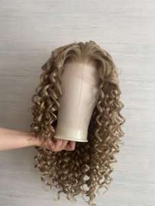 Perruque frontale HD Lace Water Wave blonde premium, cheveux humains vierges brésiliens, longue et bouclée pour femme - Product Image 2
