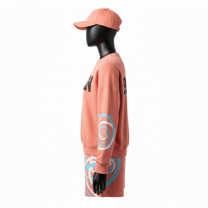 Conjunto de Sudadera y Pantalones Cortos para Mujer, 100% Algodón, Mezcla de Algodón Grueso, 280 GSM, Tacto Suave, Color Melocotón, Logotipo Estampado en Relieve - Product Image 3