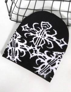 Bonnet d'hiver unisexe en tricot jacquard 100% acrylique, style Y2K, uni, pour usage quotidien en extérieur, coupe basse - Product Image 4