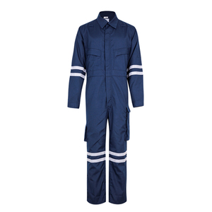 El servicio profesional garantiza que estos uniformes ignífugos de un exportador mayorista cumplan con los estándares globales de suministro de élite. - Product Image 4