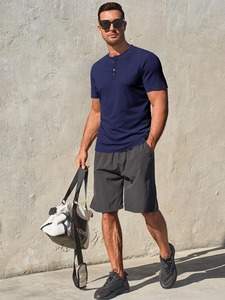 T-shirt en maille gaufrée le plus vendu – Fournisseur de mode urbaine texturée haut de gamme - Product Image 4