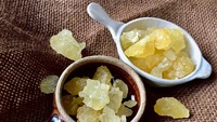 Sucre de roche cristallisé de haute qualité VietDelta, pureté 99%, 100% naturel, raffiné, apaise la gorge, Viet D.E.L.T.A Co. Ltd