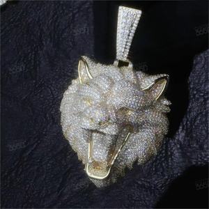 Pendentif Tête de Loup en Alliage de Zinc Plaqué Or Massif 14K avec Pierres de Synthèse Style Hip Hop Bijou Unisexe - Product Image 2