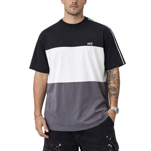 เสื้อยืดโอเวอร์ไซส์ผู้ชายสไตล์สตรีทแวร์ คอตตอนผสม คอกลม แขนเสื้อลายทางตัดกัน ทรงบ็อกซี่ สีสันตัดกันแบบคัลเลอร์บล็อก ขายส่ง - Product Image 2