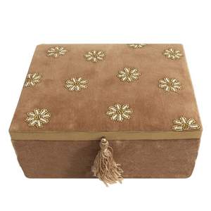 Boîtes à bijoux décoratives en velours bleu ciel, faites à la main, avec broderie Zari de style indien et travaux de couture et de broderie. - Product Image 4