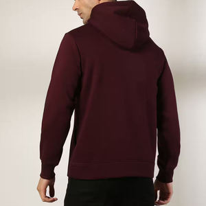 เสื้อฮู้ดสีแดงเบอร์กันดีสำหรับผู้ชายรุ่นใหม่ปี 2026 ทรงปกติ ผ้าถัก สีพื้น สวมใส่สบายในฤดูหนาว ผลิตจากโพลีเอสเตอร์ 100% เป็นมิตรต่อสิ่งแวดล้อม - Product Image 6