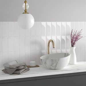 10 unidades de pegatinas de pared 3D autoadhesivas blancas de 10x10 pulgadas, diseño de azulejos de pared con efecto salpicado, para añadir un toque de realismo. - Product Image 5