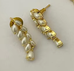 Superbe collier en plaqué or de haute qualité avec boucles d'oreilles pour mariage pour femmes et filles - Product Image 2