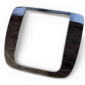 Bisel Decorativo para Radio de Tablero para TAHOE YUKON SUBURBAN AVALANCHE 2007-2014, Acabado en Madera de Arce - Product Image 3