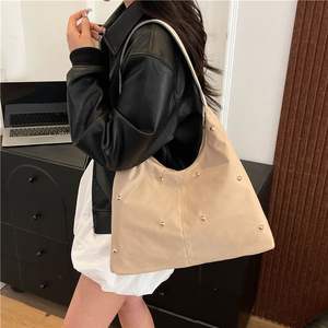 Sac à main haut de gamme pour femme, nouveau style 2026, sac à bandoulière tendance de niche, sac bandoulière grande capacité pour le quotidien, sac à main décontracté. - Product Image 3