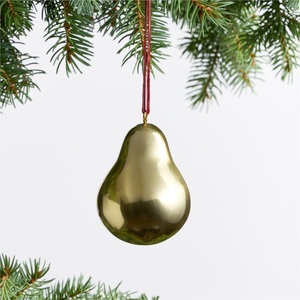 Adorno navideño de pera de latón pulido para decoración de árboles de temporada, elegante silueta de pera en 3D con un brillo dorado reflectante y lustroso. - Product Image 1
