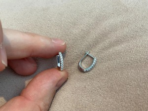 Pendientes de Aro de Oro de 14K con Diamante Redondo de Laboratorio de 0.30ct, Aros Minimalistas con Diamantes, Regalo de Aniversario, Cumpleaños, Graduación, para Ella - Product Image 4