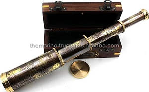 Télescope à main en laiton antique de 14 pouces, lunette de visée gravée avec boîte en bois, objet de collection décoratif fait à la main - Product Image 3