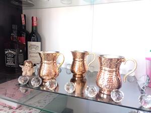 Mug en cuivre martelé style royal avec poignée, parfait pour la bière, le thé, le café, vaisselle vintage et élégante pour le service au bar - Product Image 5