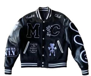 Vestes Letterman avec logos brodés/personnalisés en chenille Vestes universitaires avec logos personnalisés Vestes universitaires avec design brodé Vestes pour hommes - Product Image 2