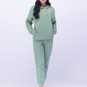 Conjunto Deportivo Unisex Verde Sólido con Capucha, 100% Algodón, Diseño 2 en 1, Sudadera Reversible con Cierre de Cordón y Pantalones Jogger - Product Image 6