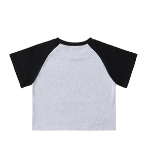 Camiseta Corta de Manga Raglán Gris y Negra para Hombre, Cuello Redondo, Corte Regular, Estilo Casual, 100% Algodón, Color Sólido, Diseño Liso - Product Image 2