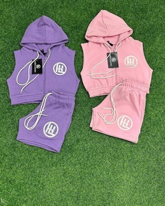 Ensemble deux pièces personnalisé pour femme : gilet court à capuche sans manches et short assorti, avec broderie haute densité et lettrage imprimé en relief - Product Image 1