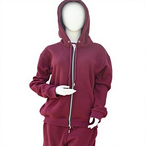 Survêtement deux pièces bordeaux pour femme, coupe classique, en tissu peigné, écologique, collection automne, étiquette personnalisée, commande en gros - Product Image 1