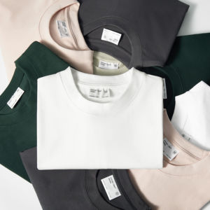 เสื้อยืดคอกลมโอเวอร์ไซส์ทรงหลวม ผ้าคอตตอน 100% คุณภาพสูง หนัก 300 กรัม พิมพ์โลโก้ตามสั่ง สำหรับผู้ชาย - Product Image 3