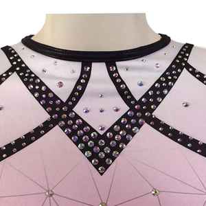 Derniers uniformes de cheerleading imprimés à la mode, prix bas, personnalisation de votre propre logo, vêtements d'entraînement, costumes de cheerleading pour adultes, 100% personnalisables - Product Image 5